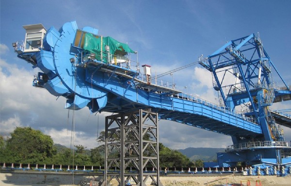 堆取料機回轉(zhuǎn)支承